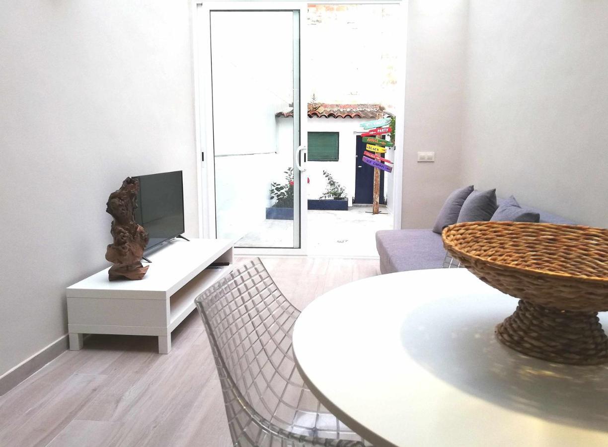 Mazi Apartments Chic バダロナ エクステリア 写真